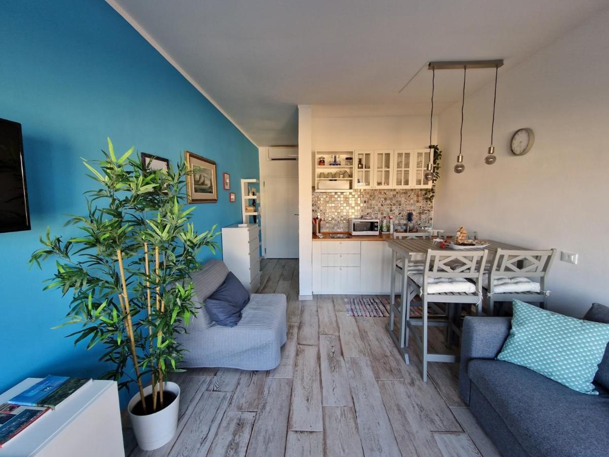 Casa Marina - Monolocale Vista Mare Follonica Exterior foto